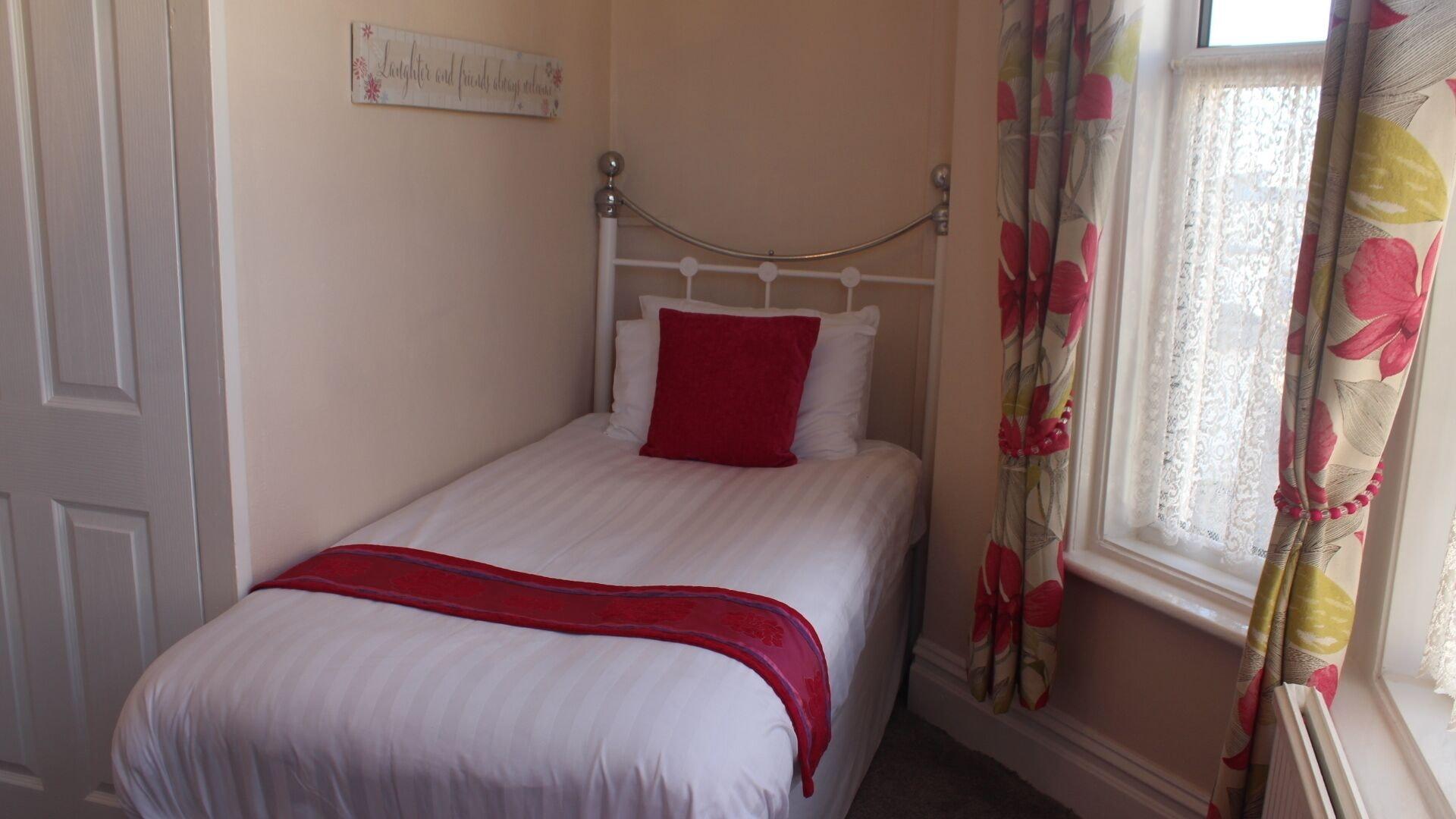 The Heidi Bed & Breakfast Southport Exteriör bild