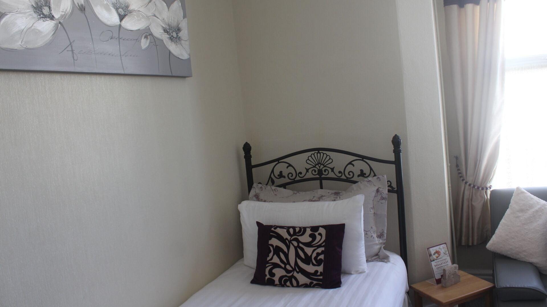 The Heidi Bed & Breakfast Southport Exteriör bild
