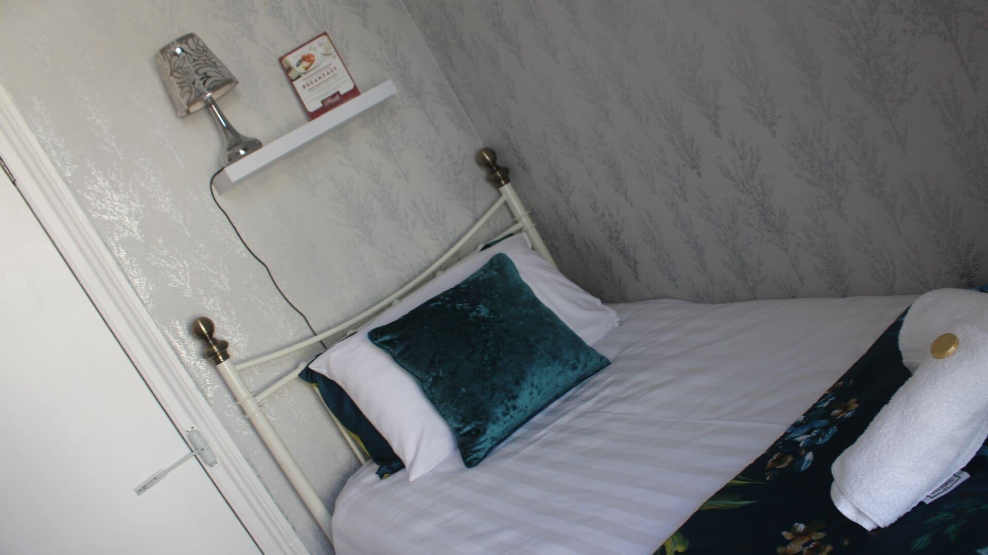 The Heidi Bed & Breakfast Southport Exteriör bild